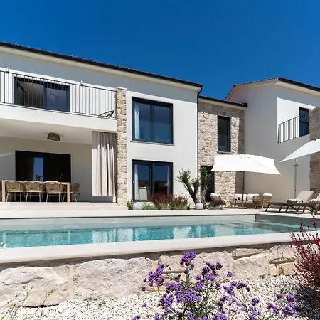 Orkula By Interhome * Rab Town