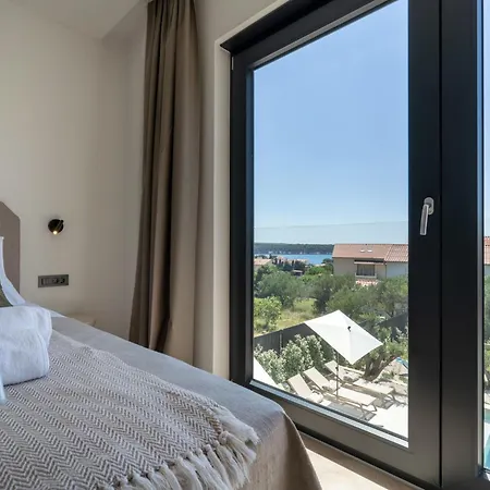Villa Orkula By Interhome Rab Town