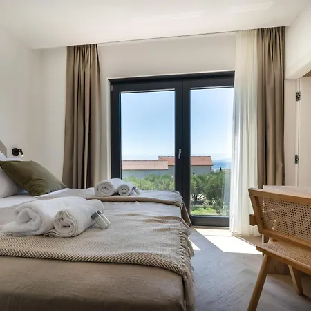 Orkula By Interhome Rab Town