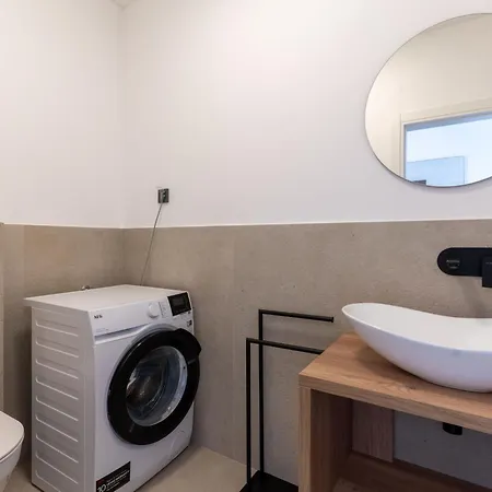 Villa Orkula By Interhome Rab Town